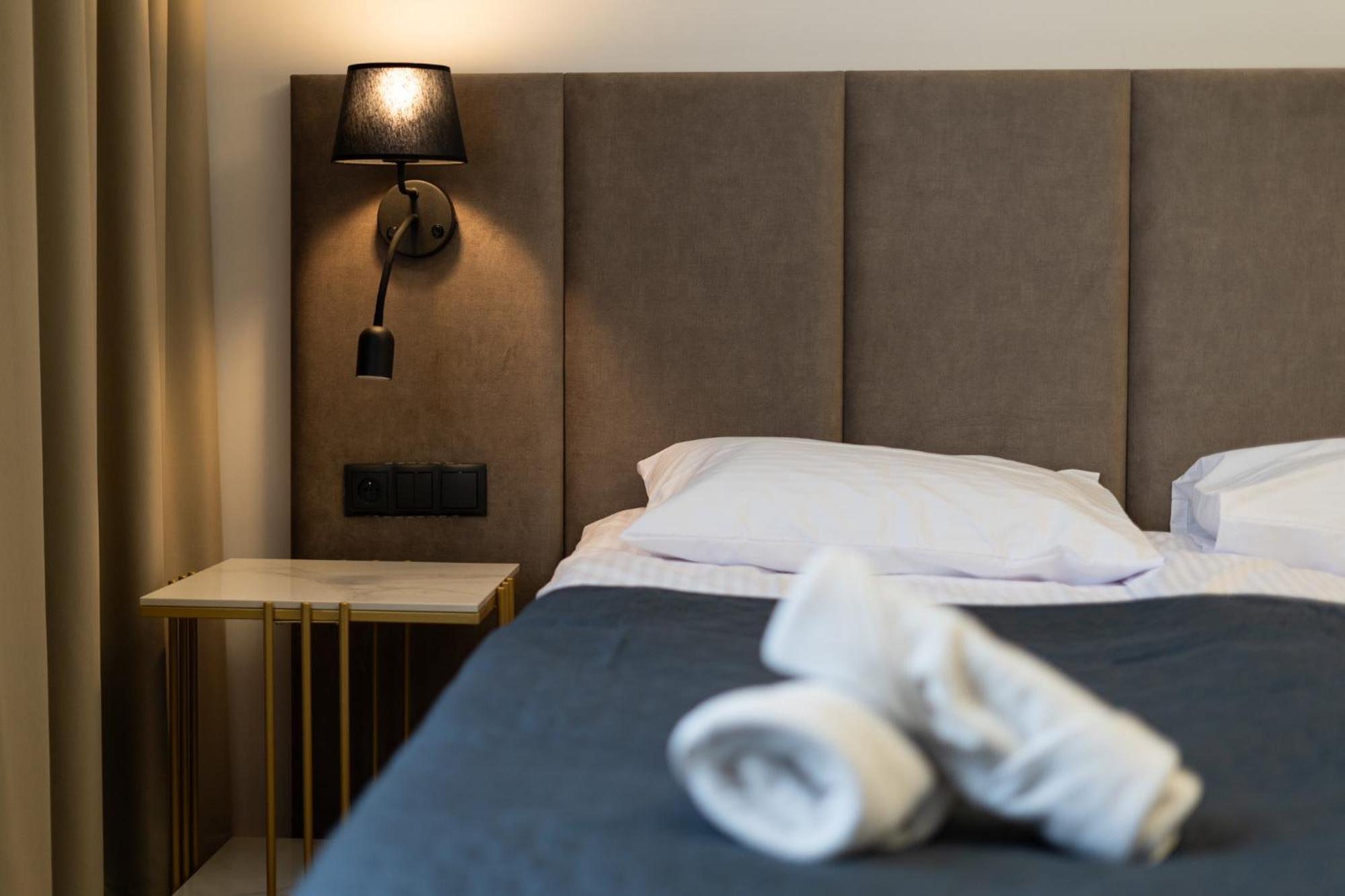 Spa Bedrooms With Sauna&Bath And Free Parking Краків Екстер'єр фото
