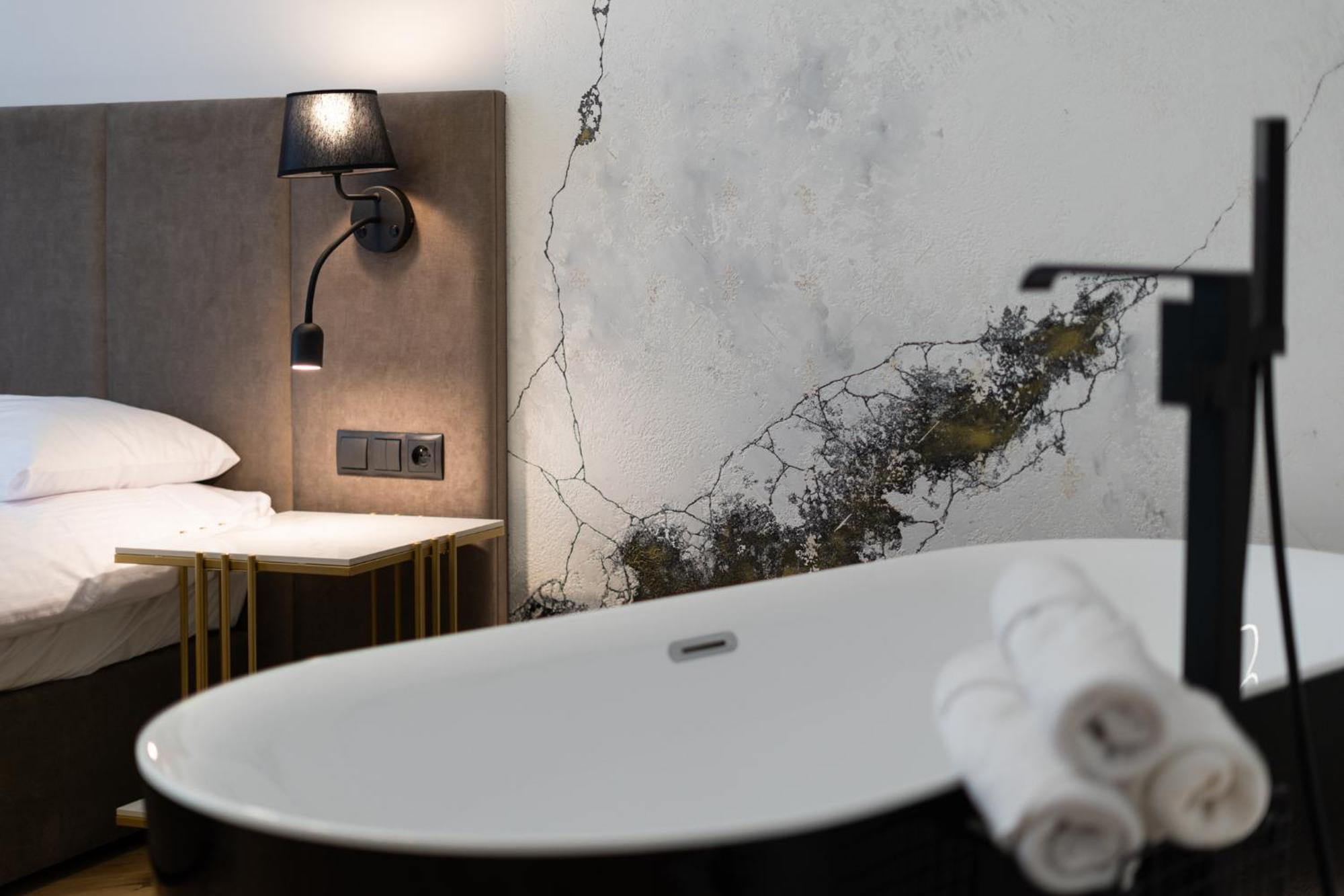 Spa Bedrooms With Sauna&Bath And Free Parking Краків Екстер'єр фото