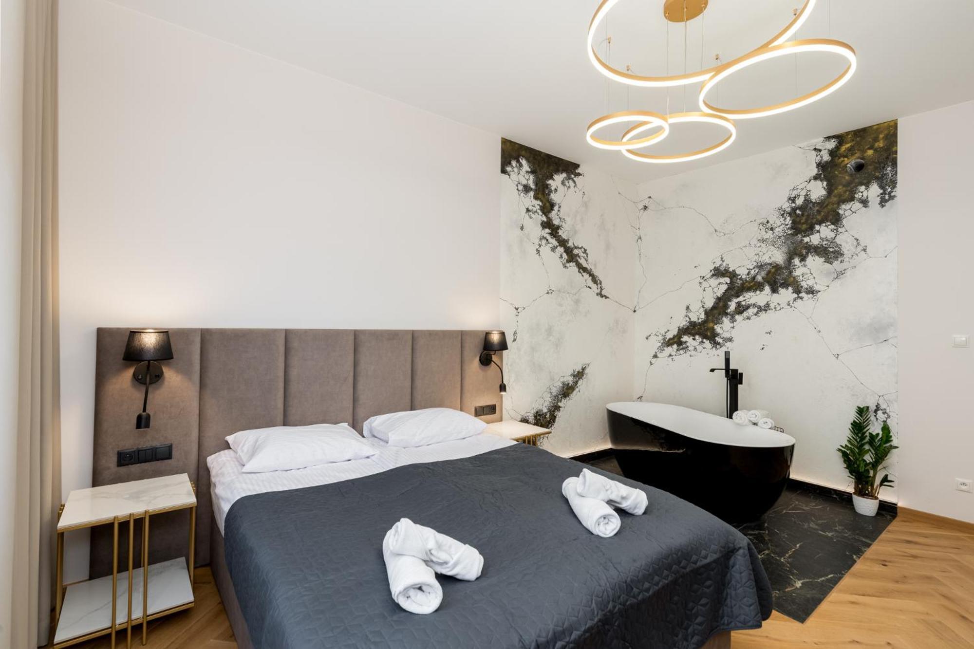 Spa Bedrooms With Sauna&Bath And Free Parking Краків Екстер'єр фото