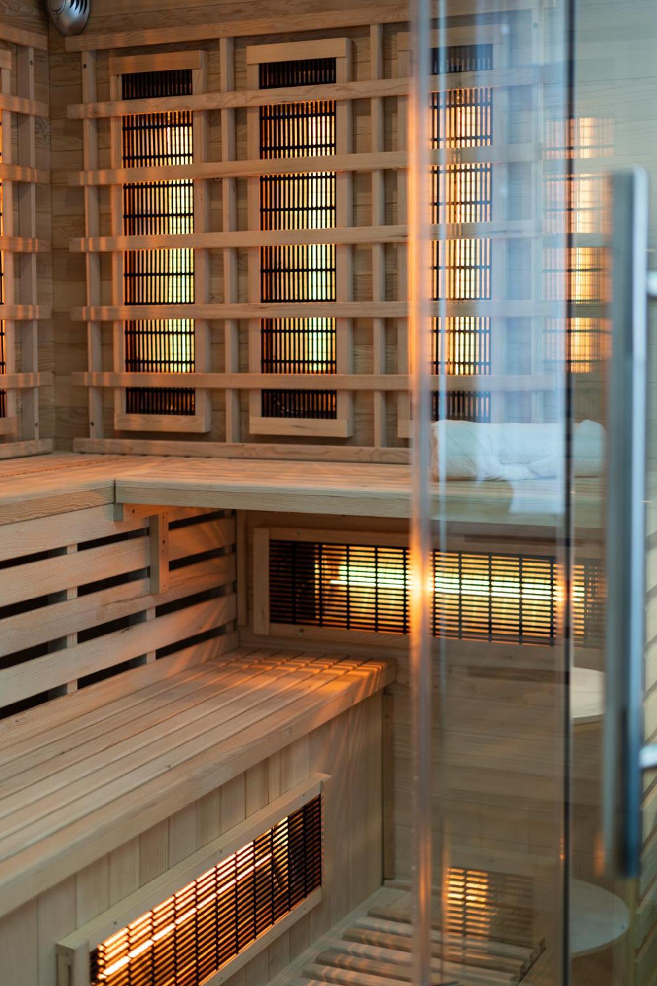 Spa Bedrooms With Sauna&Bath And Free Parking Краків Екстер'єр фото