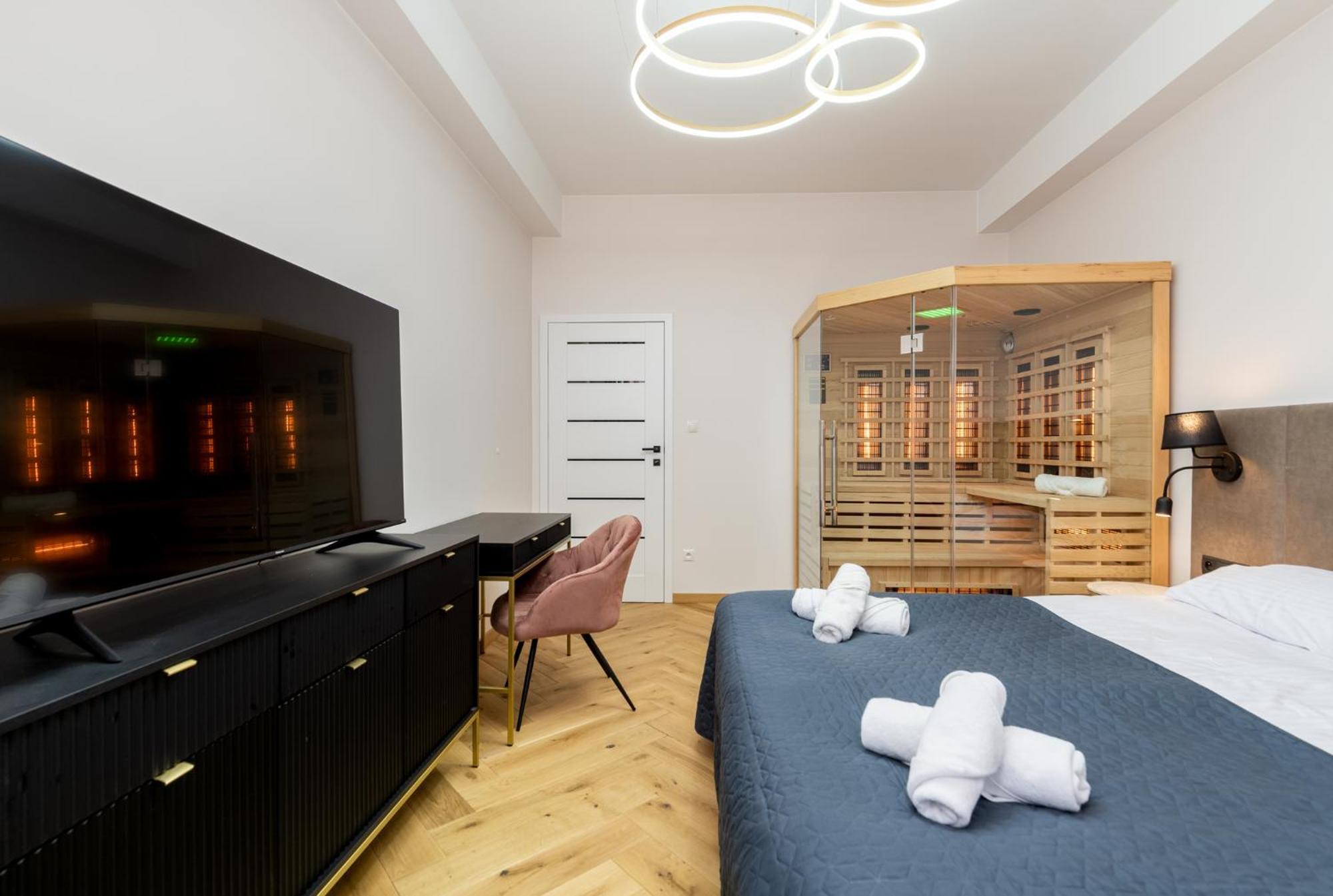 Spa Bedrooms With Sauna&Bath And Free Parking Краків Екстер'єр фото